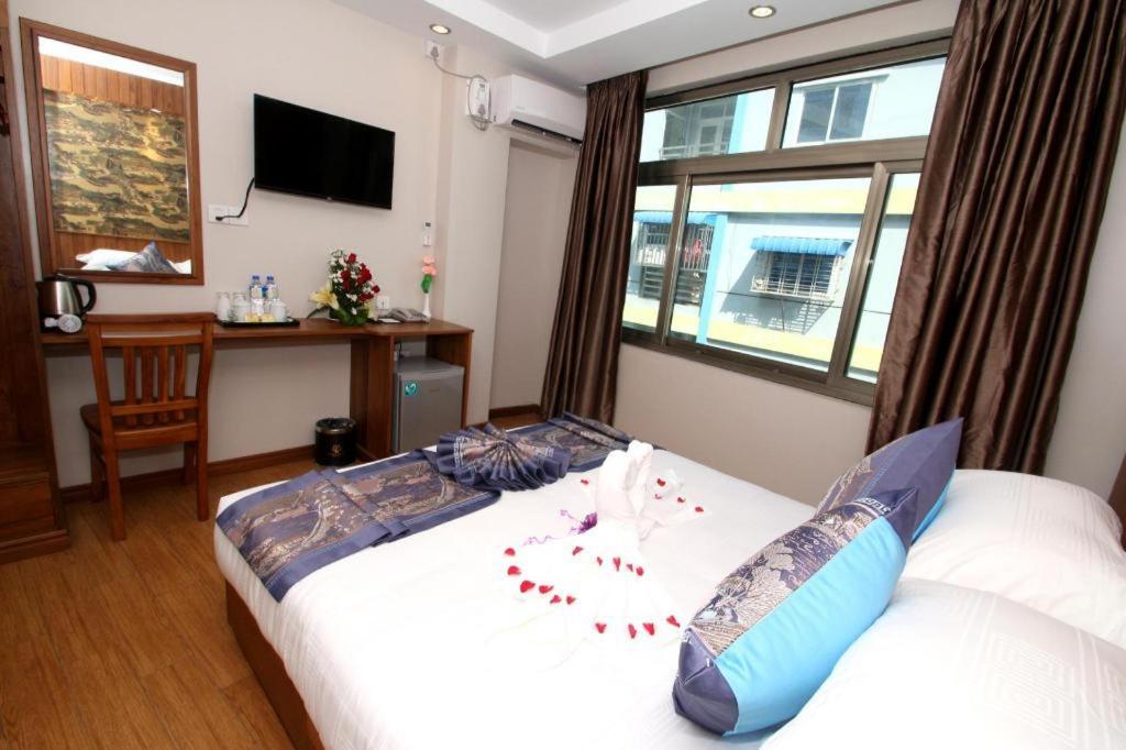 Gemsy Hotel Γιανγκόν Εξωτερικό φωτογραφία
