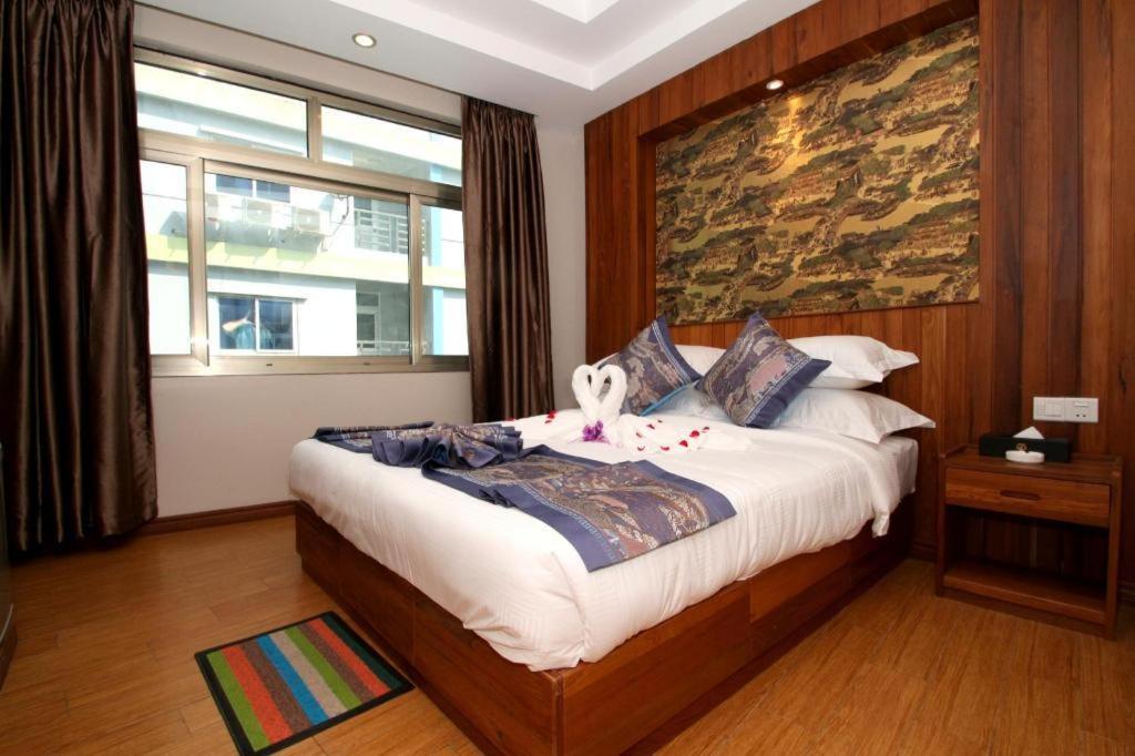 Gemsy Hotel Γιανγκόν Εξωτερικό φωτογραφία