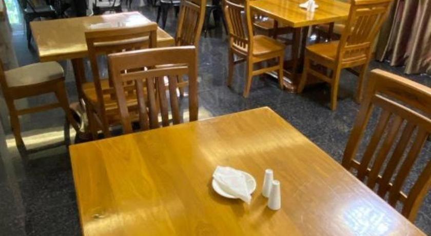 Gemsy Hotel Γιανγκόν Εξωτερικό φωτογραφία