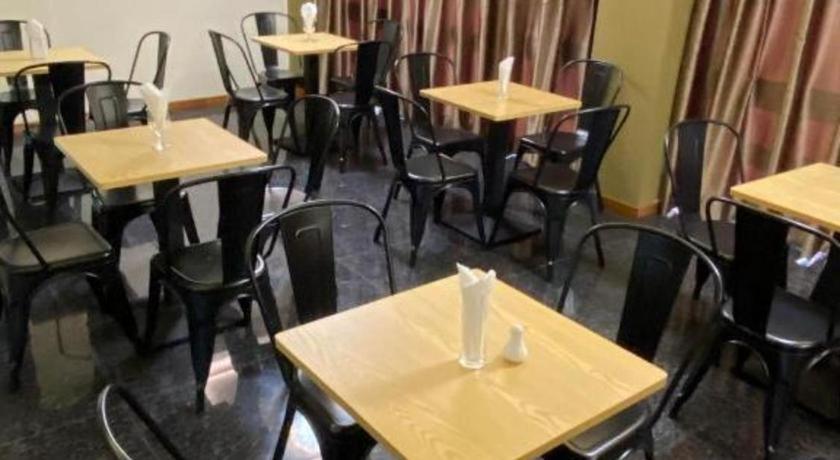 Gemsy Hotel Γιανγκόν Εξωτερικό φωτογραφία