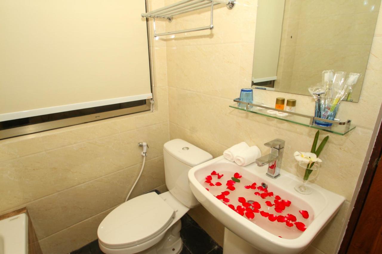 Gemsy Hotel Γιανγκόν Εξωτερικό φωτογραφία