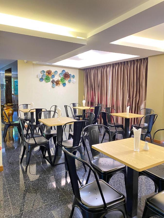 Gemsy Hotel Γιανγκόν Εξωτερικό φωτογραφία